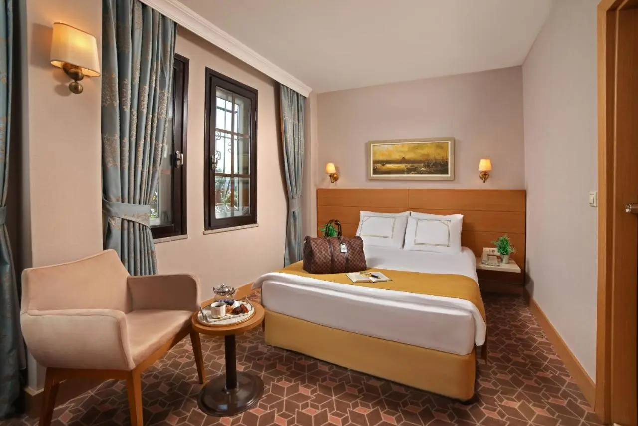 Almina Hotel - Special Class