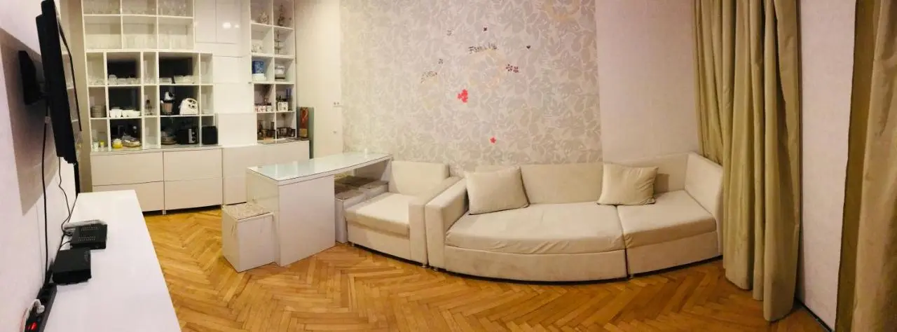 DIANA'S House
