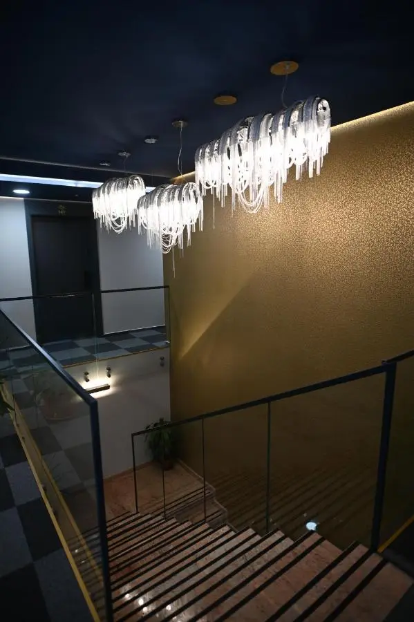 Hotel LOBBY PLUS