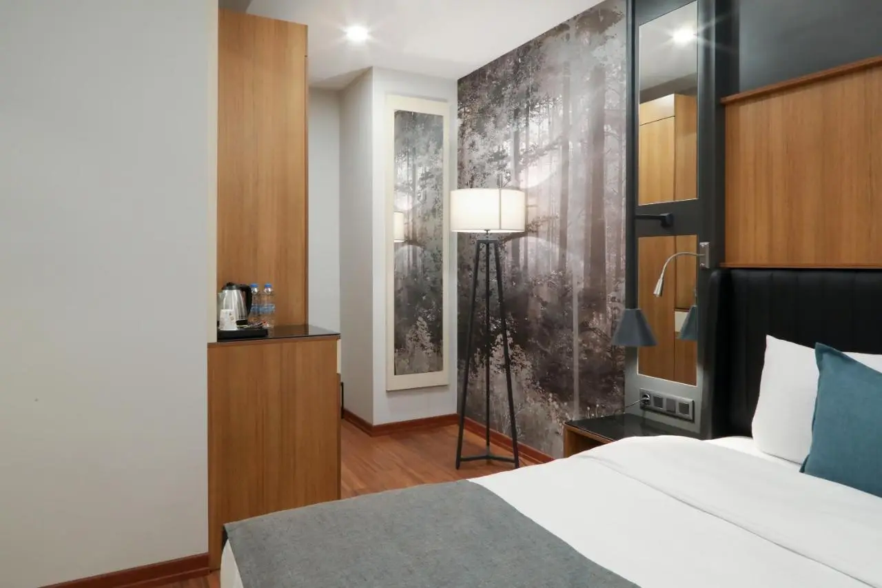 Expoist Hotel