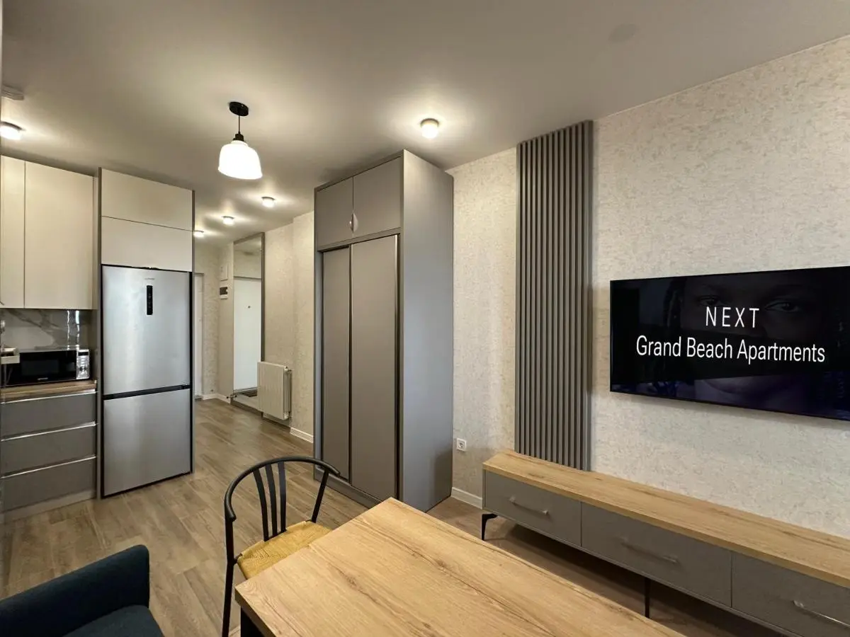 Grand Beach Apartments