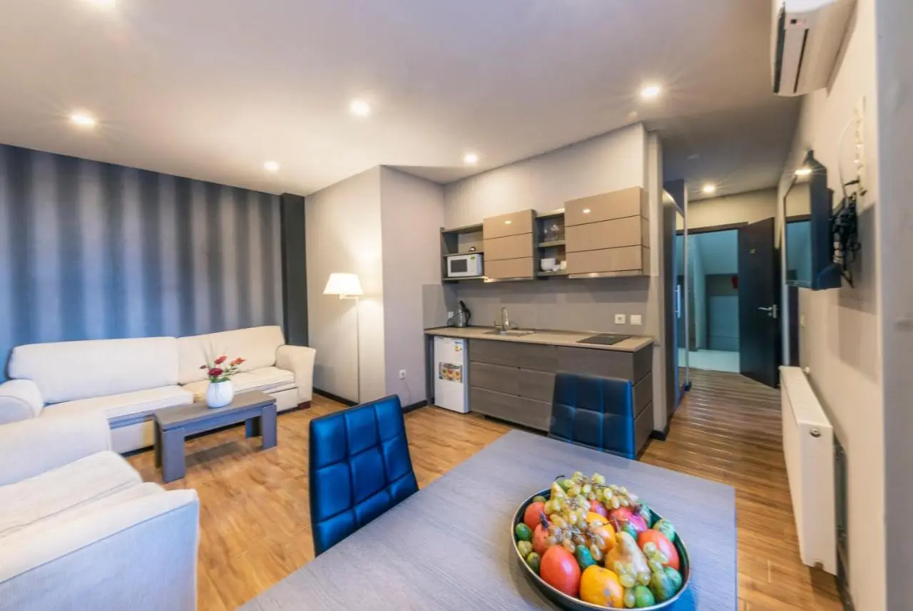 Sani Apart Hotel