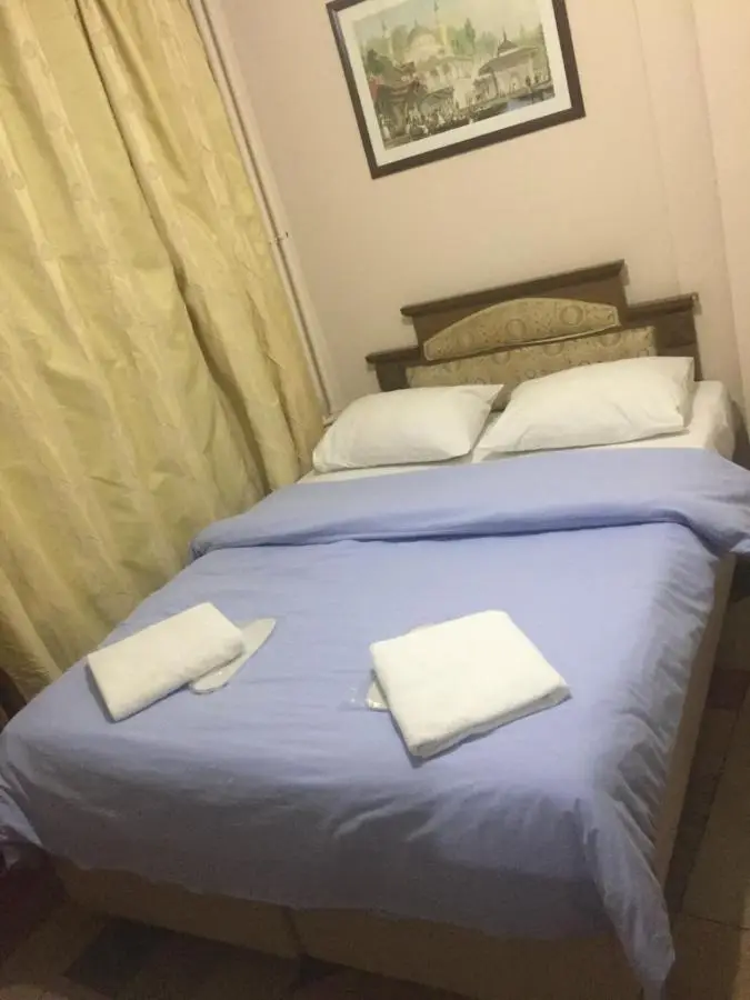 Paris Hotel