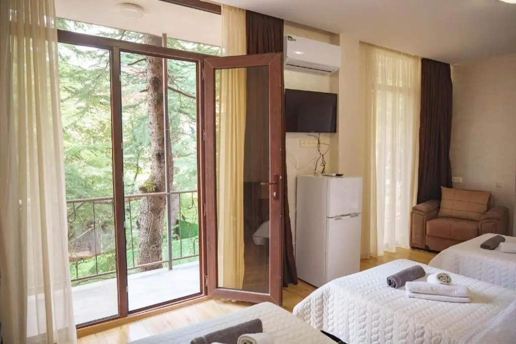 Hotel Lile • სასტუმრო ლილე