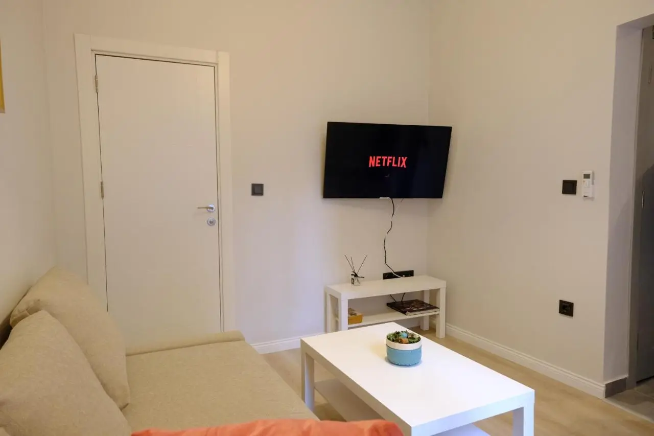 Cactus Suites
