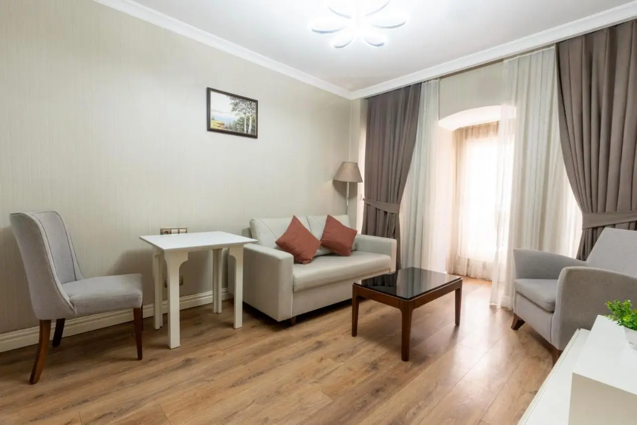 6 Apartment Galata