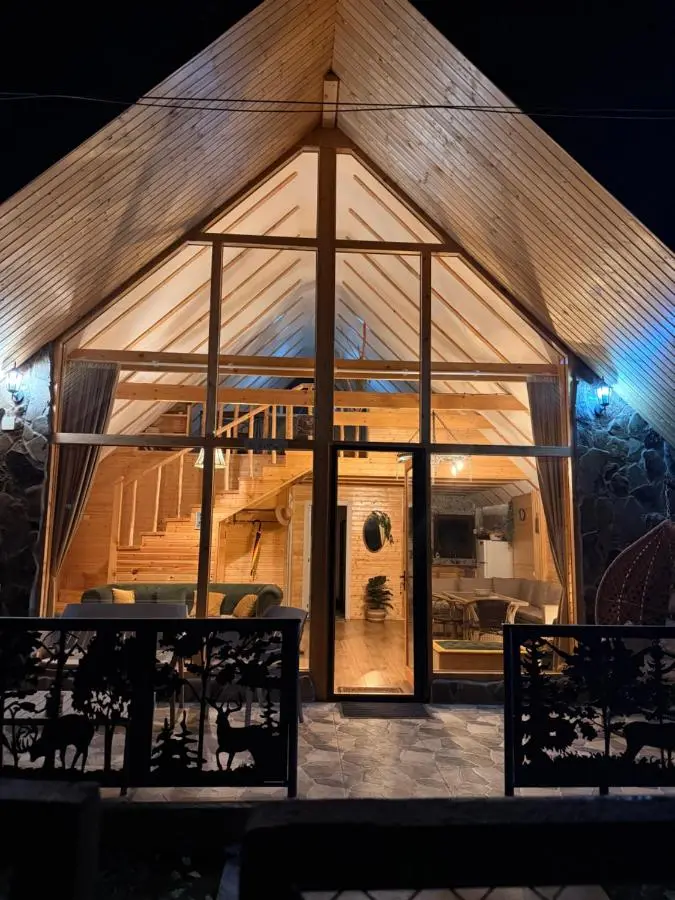 EcoCottage Didi Mindori - Among the Pines