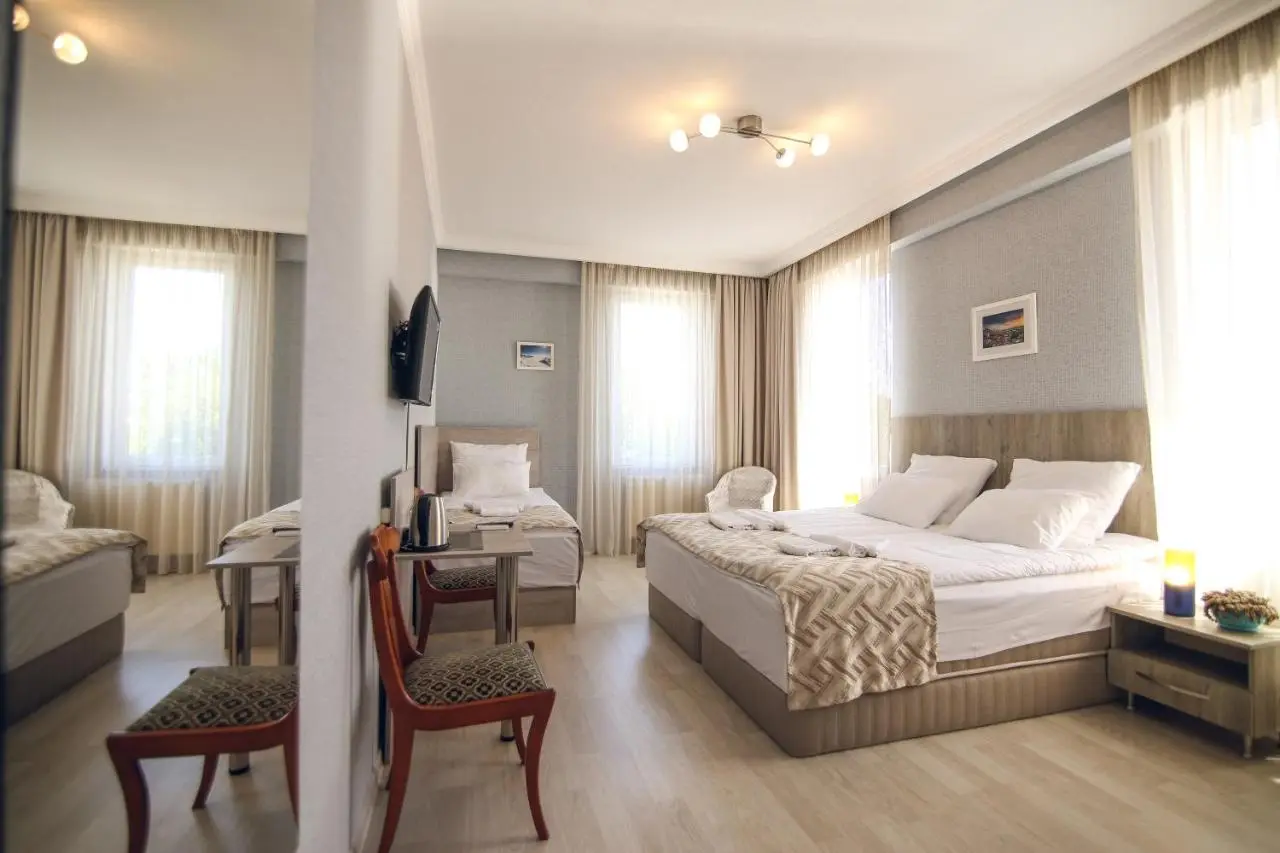 Hotel Kera