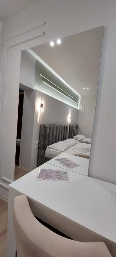 HOTEL KRISTAL
