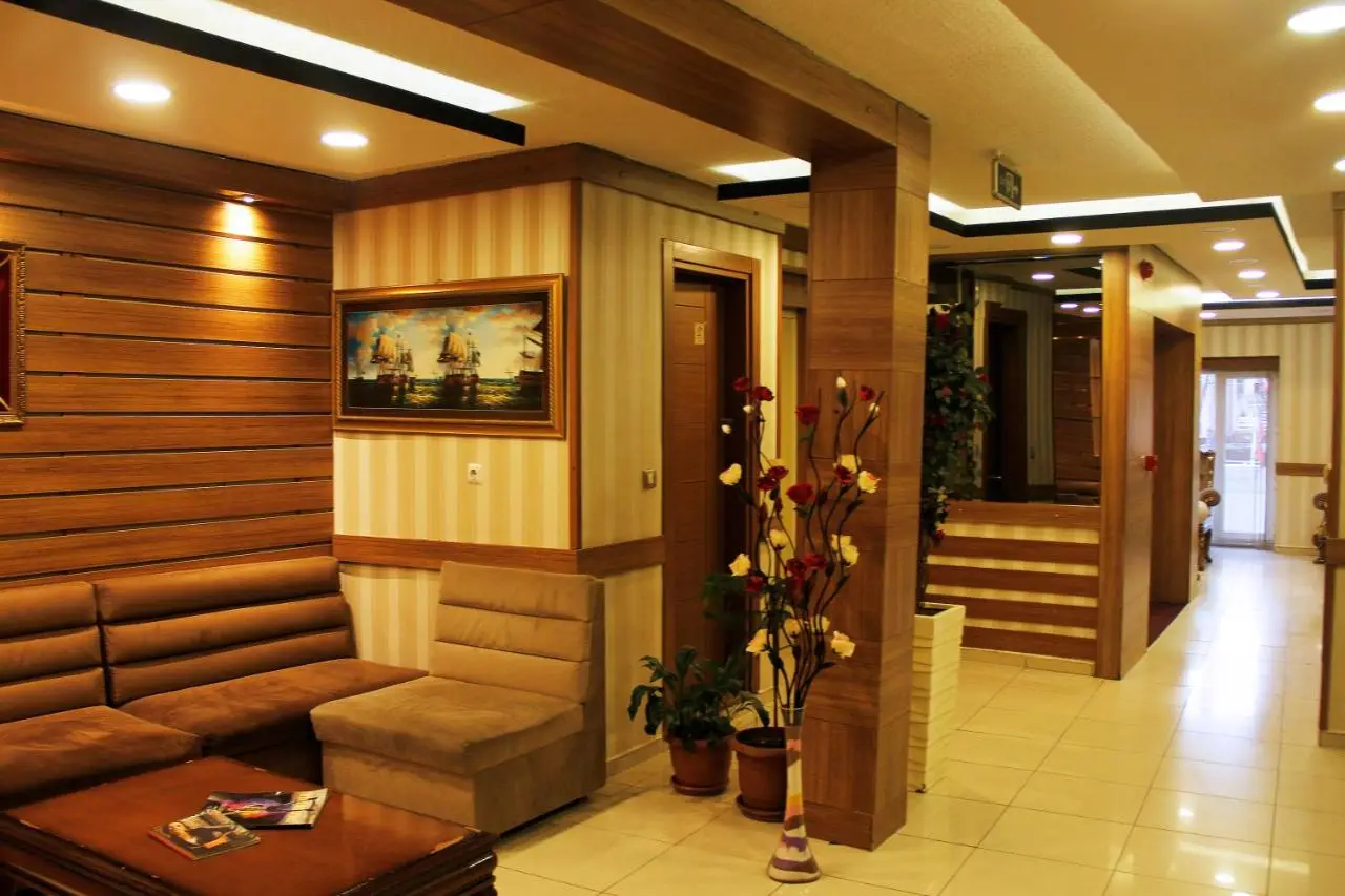 GROSS HOTEL