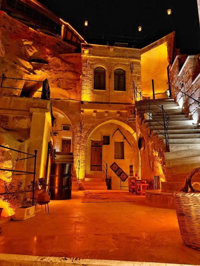 My Cave Suites