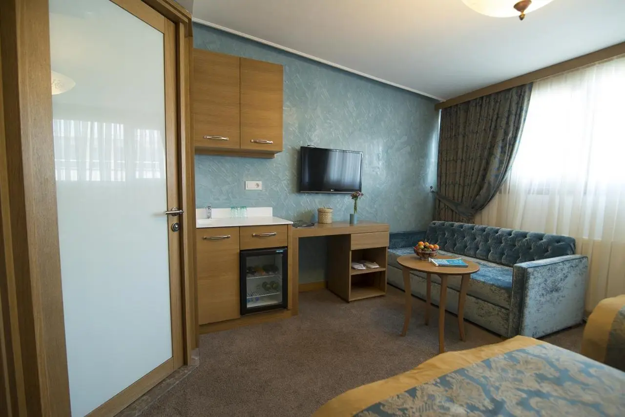 Cumbali Suite Hotel