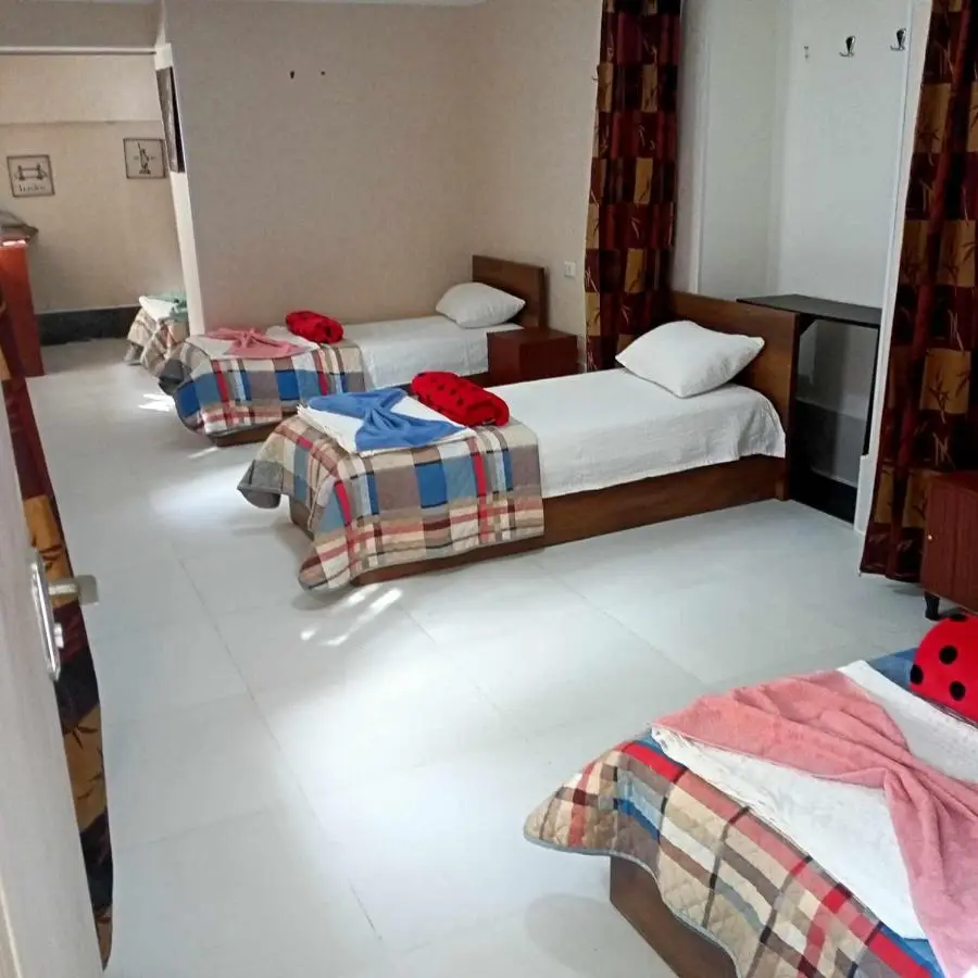 Hostel FORREST