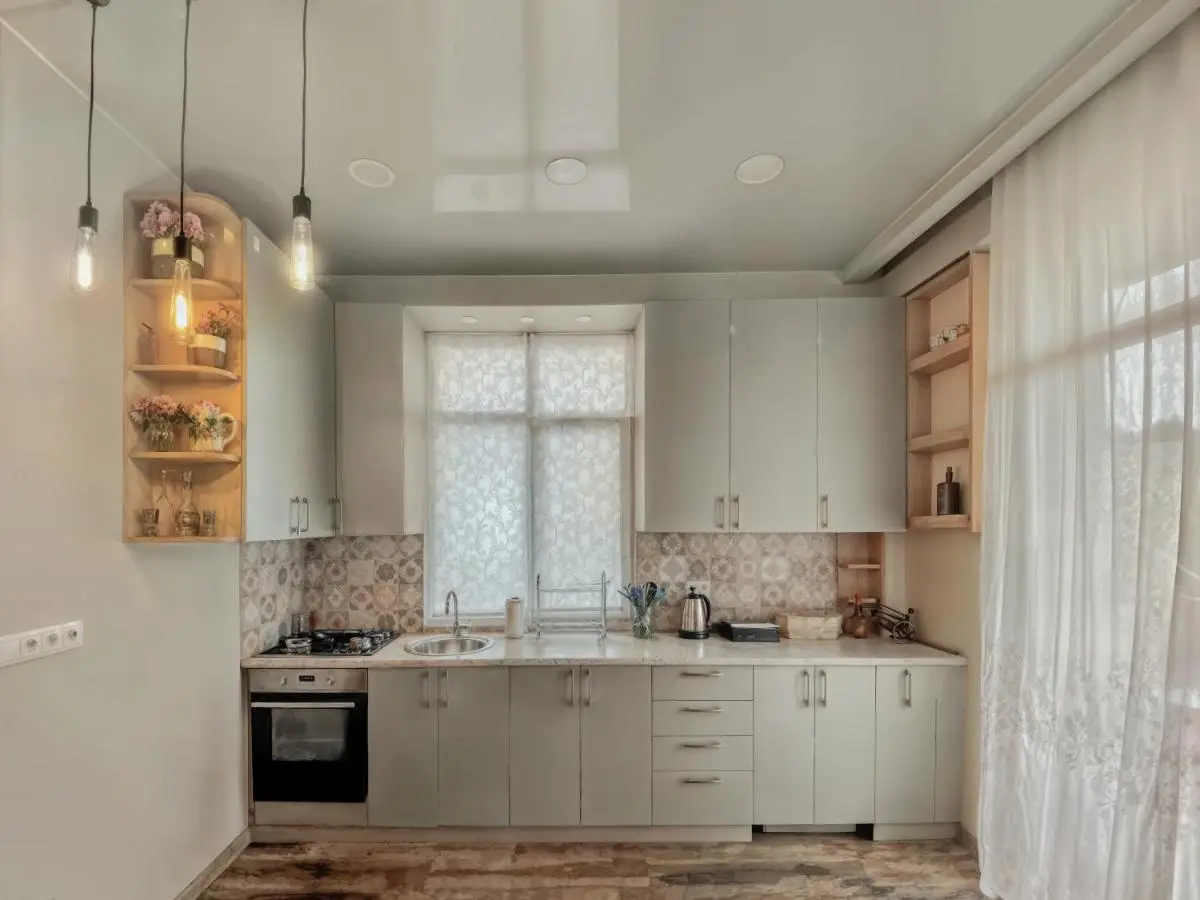 Apartment Pirveli