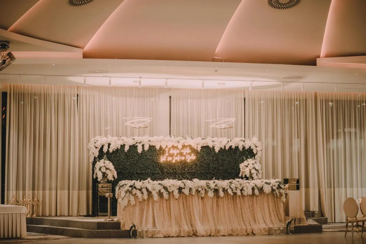 Hotel President