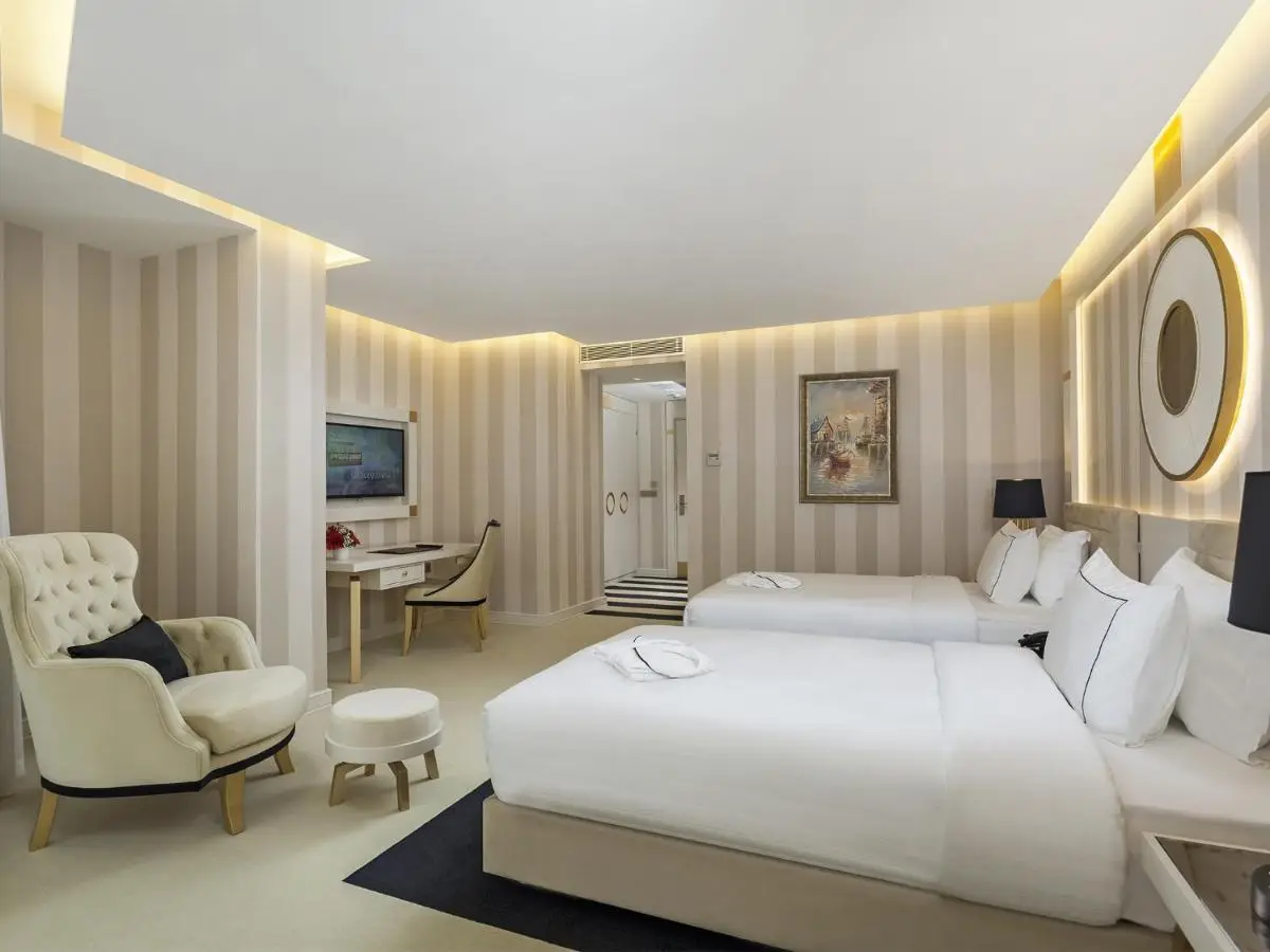 Ramada Hotel & Suites Sisli