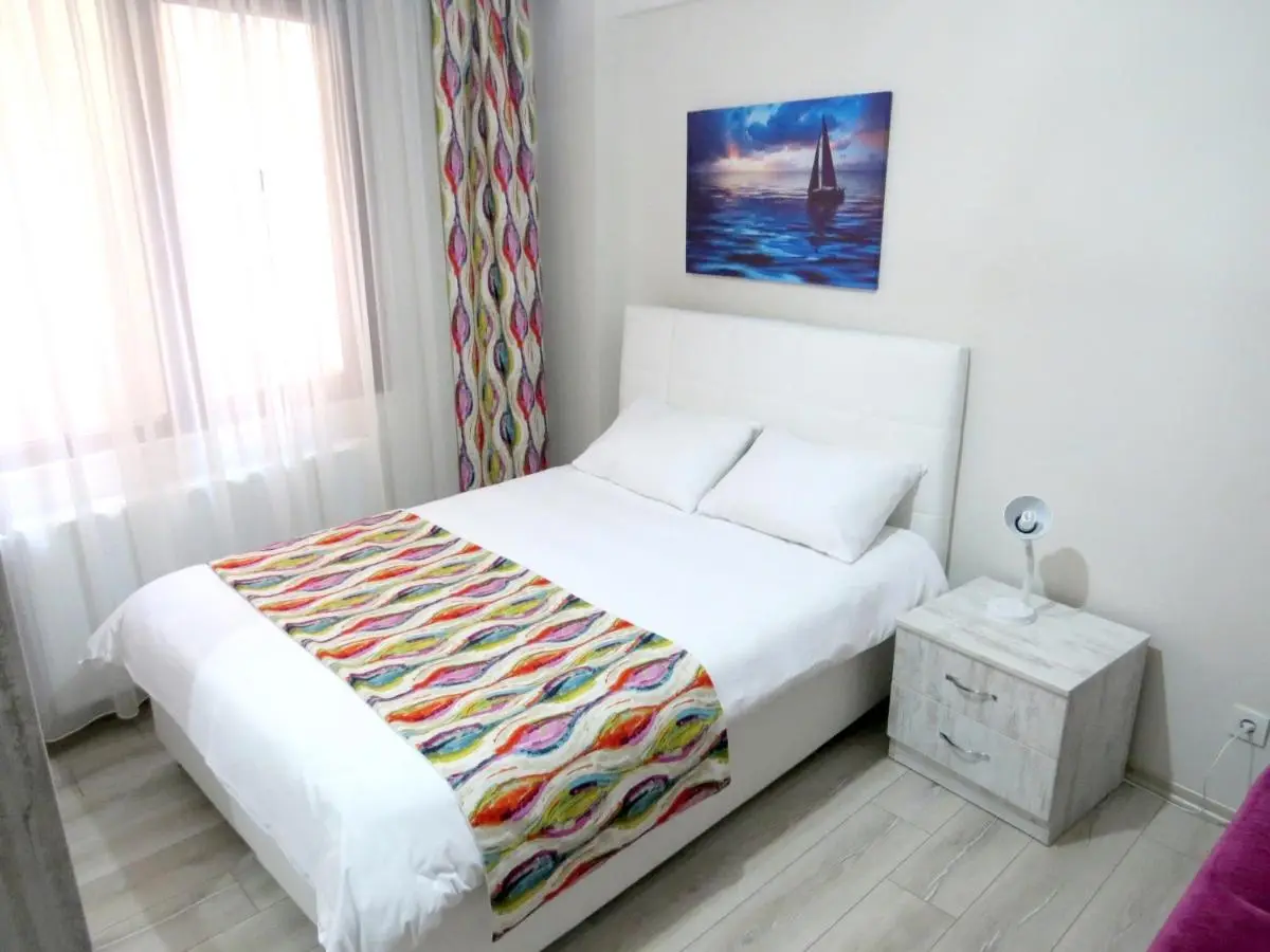 Istanberry - Paradise Two-Bedroom Apartments with Elevator
