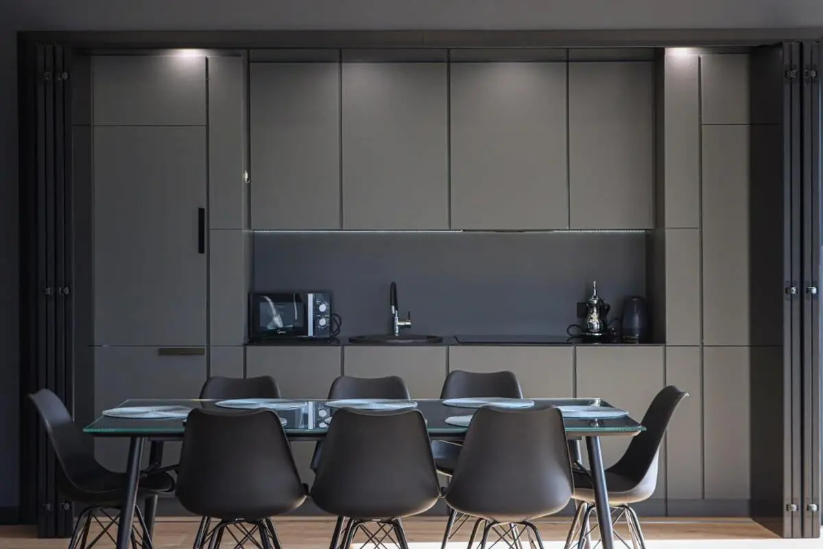 Luxurious 2BR Apartment at King David - By Wehost