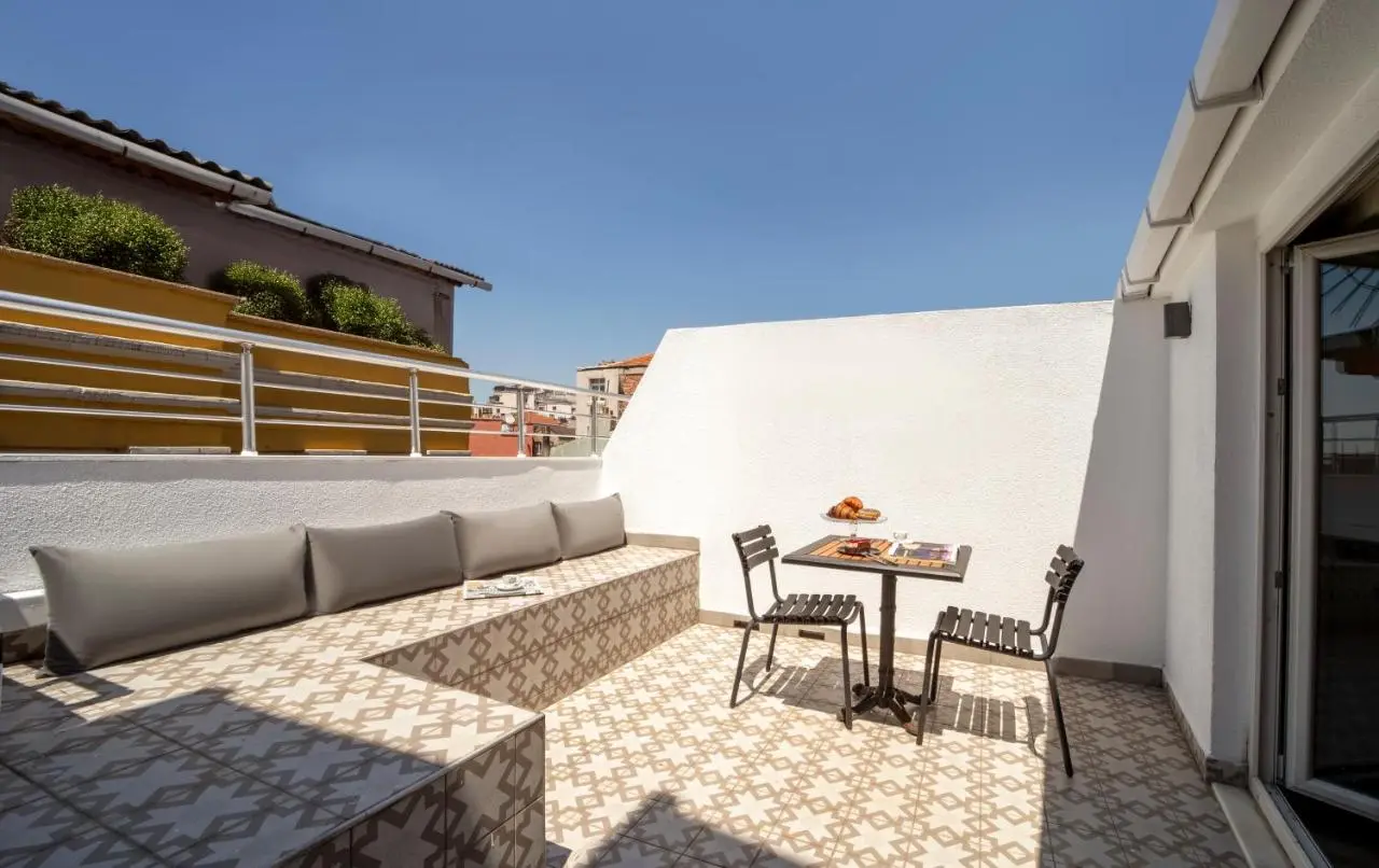 Taksim Galataport FRZ Burak Hotel