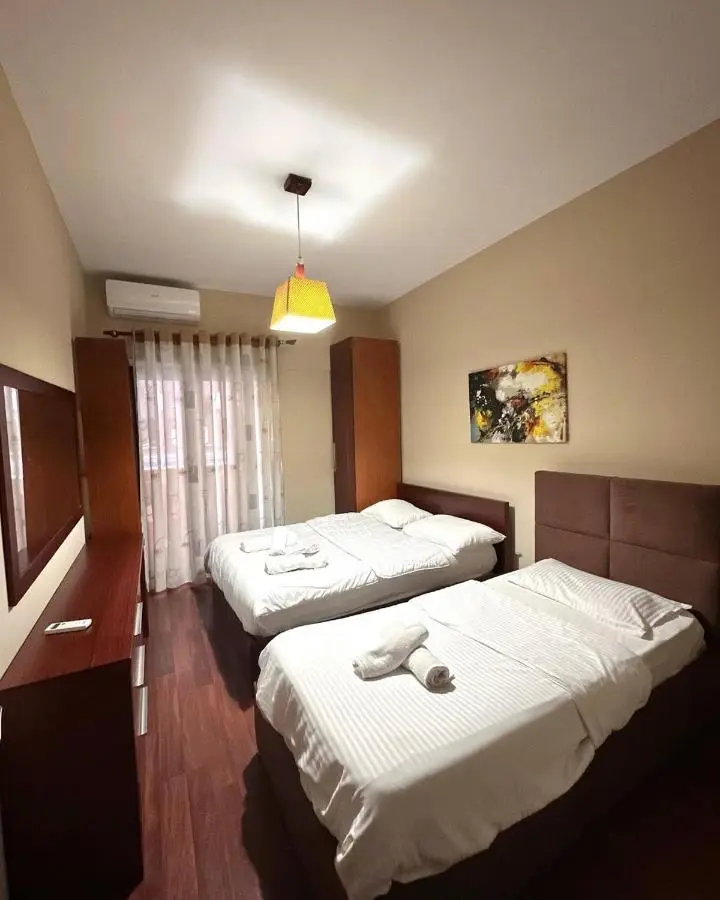 Center Apartment Easy