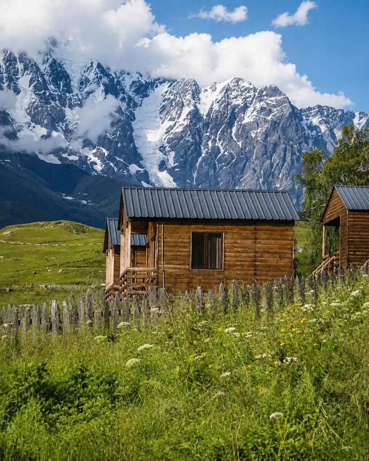 Ushguli Cabins l Cafe