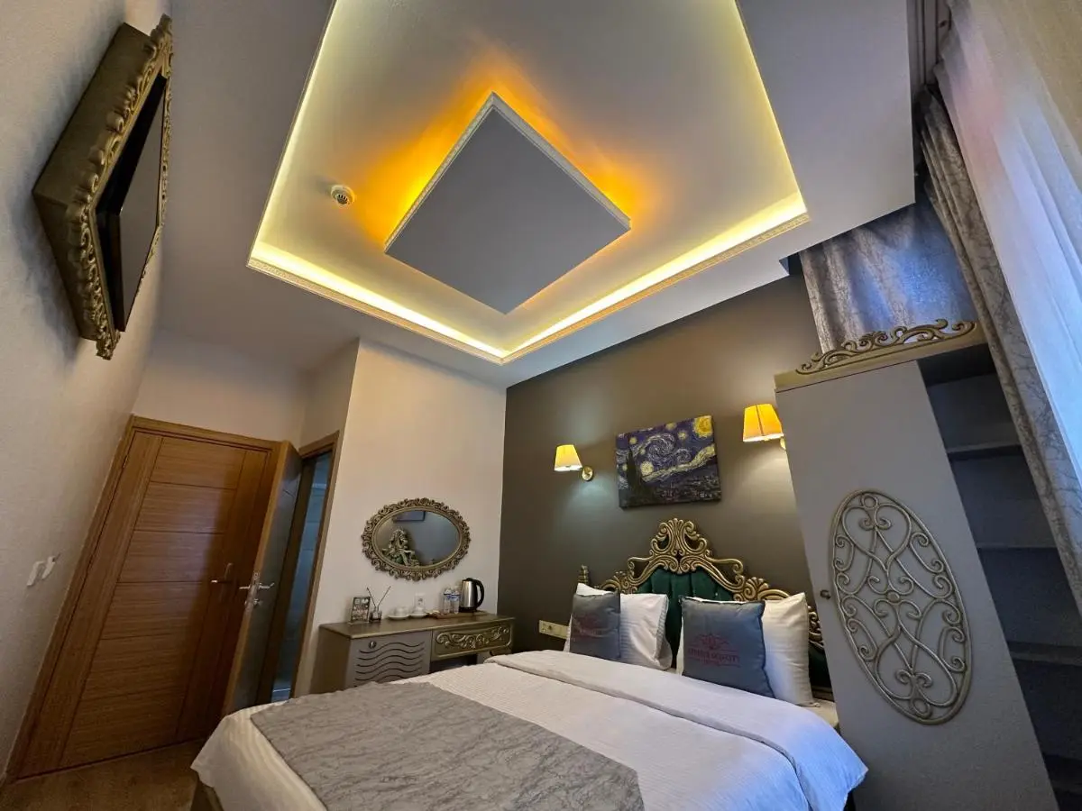 Ethnica Hotel Old City