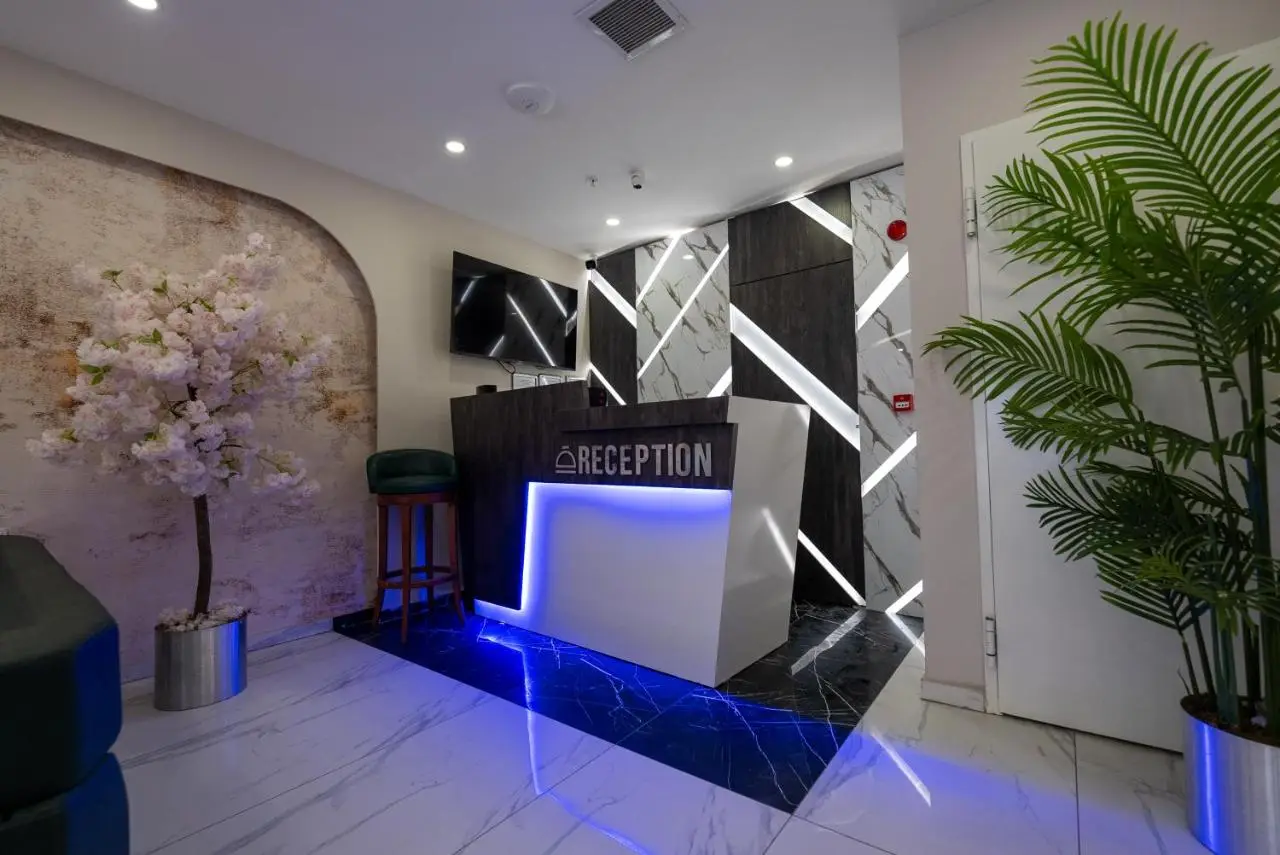 Meros Hotel