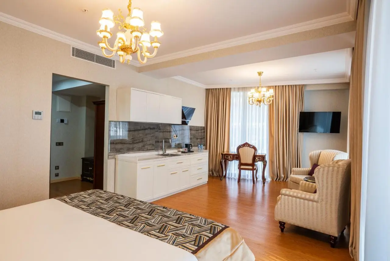Panorama Lisi Grand Hotel