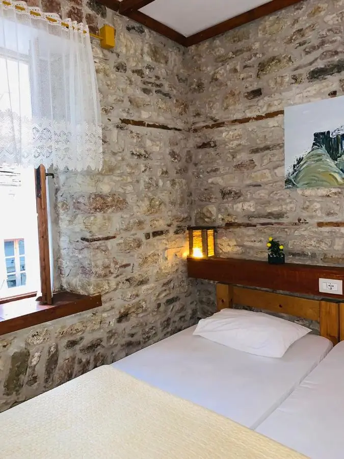Guest House and Hostel VAL-MAR