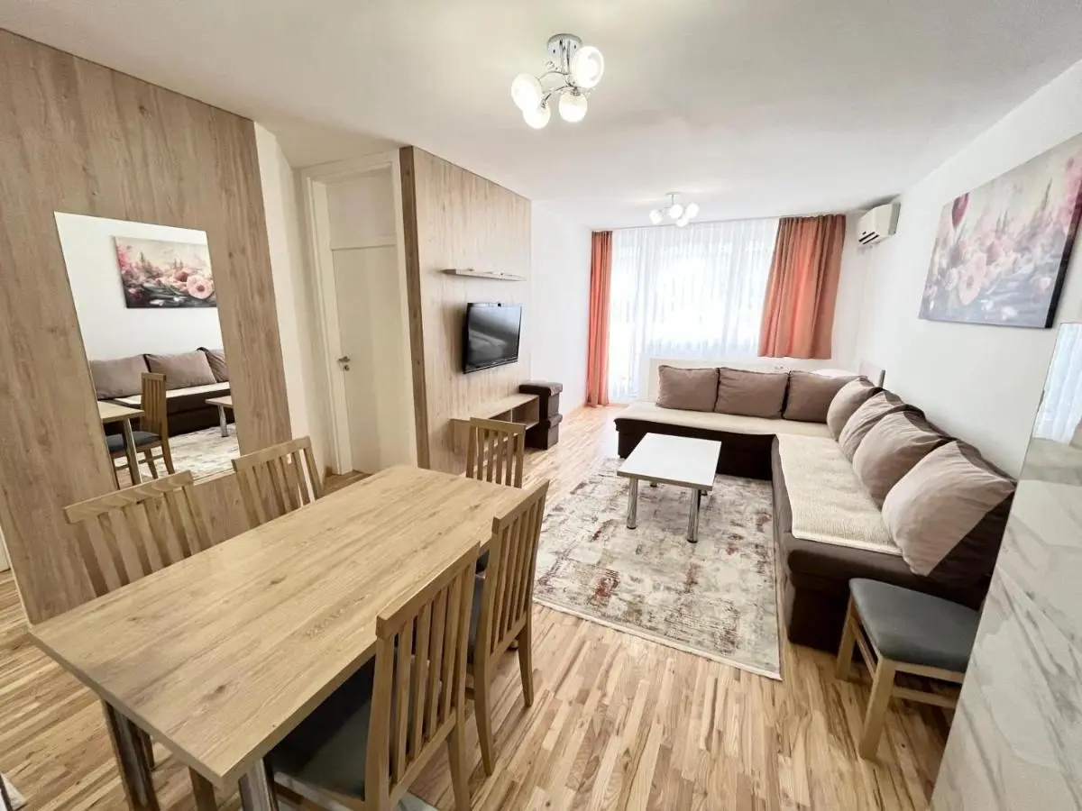 RIVER VIEW Apartments