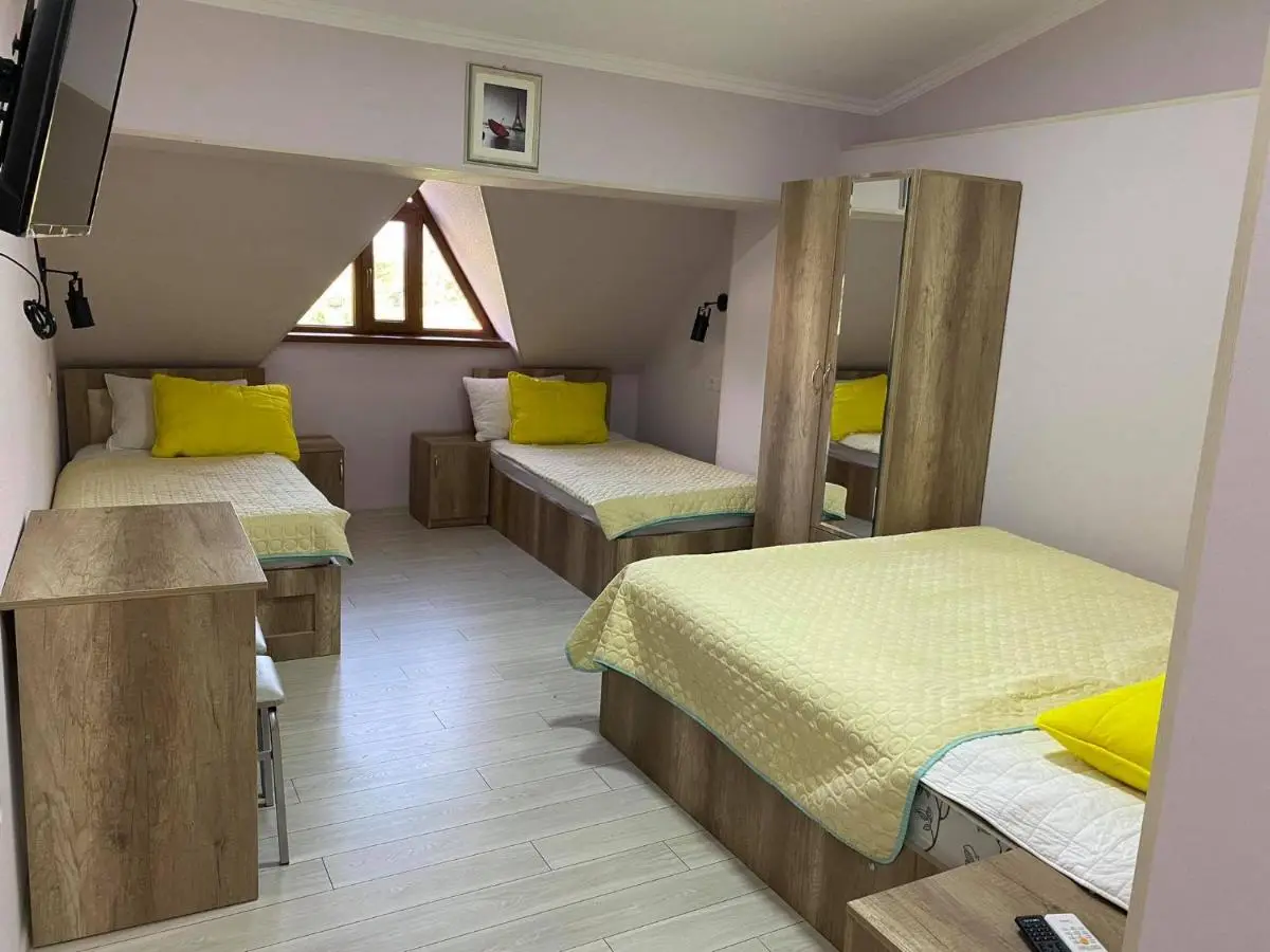 LANA`S GUEST HOUSE