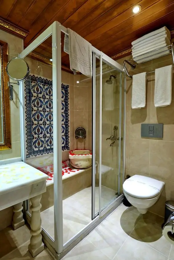 Marmara Deluxe Hotel