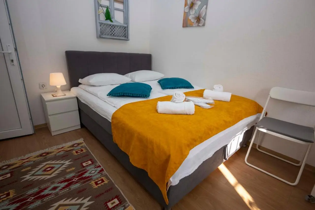 Bosanska Avlija Authentic Sarajevo Stay with Garden