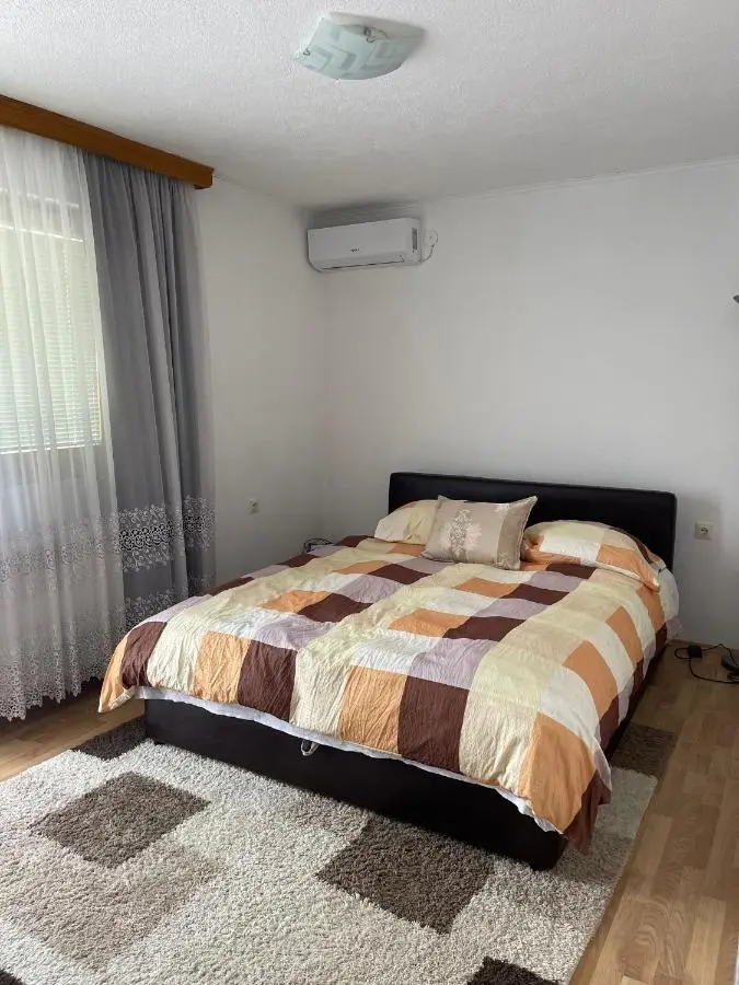 Muzur Apartment