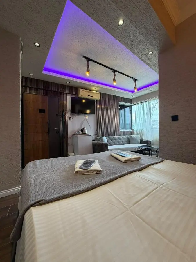 KRAL GRAND OTEl