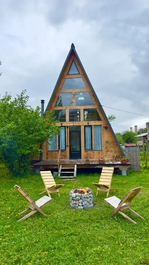 A-frame mestia