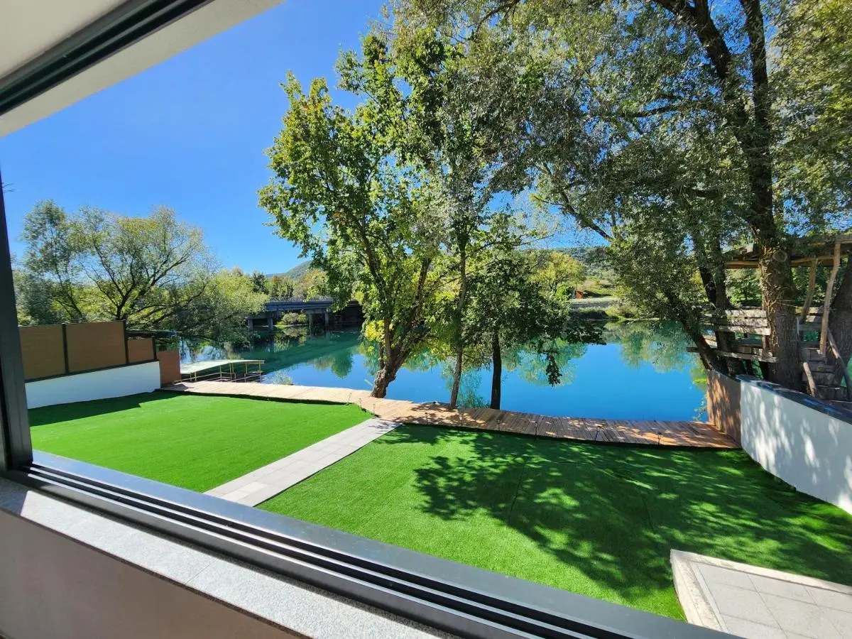 La Villa Luxury Home Bihac