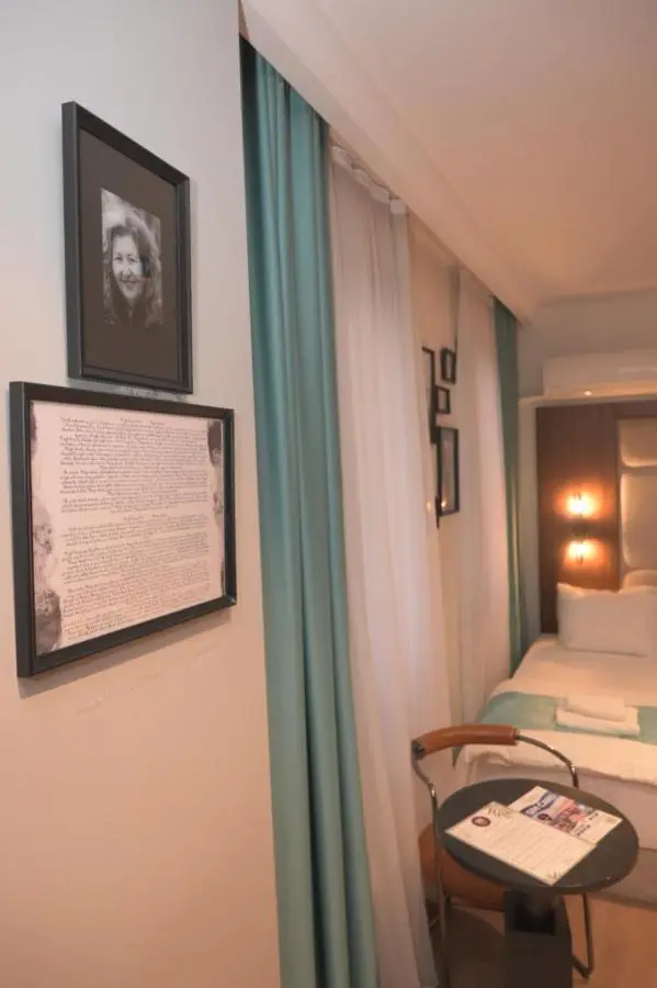 Isle Hotel