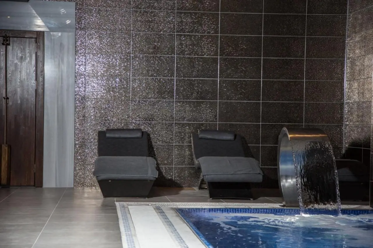 Mugwort Hotel & Spa