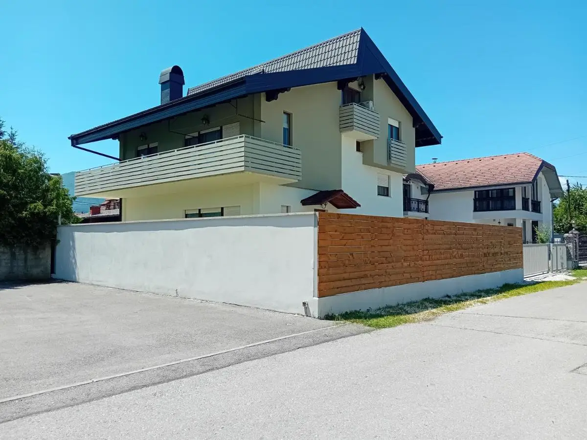 Apartment Ines