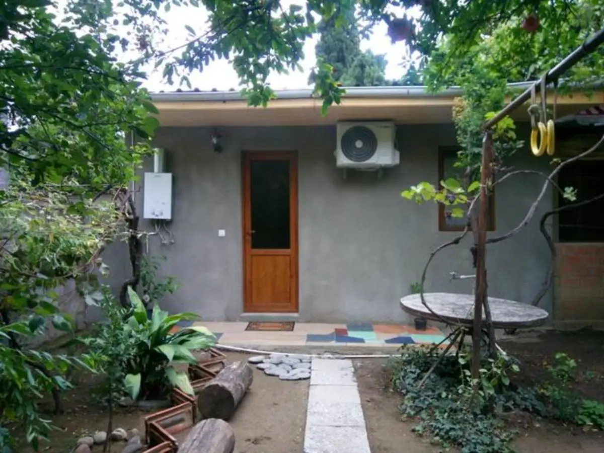 Guest House Beautiful Tbilisi - Cool & Cozy Apartments