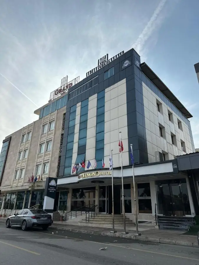 Grand Diamond Hotel
