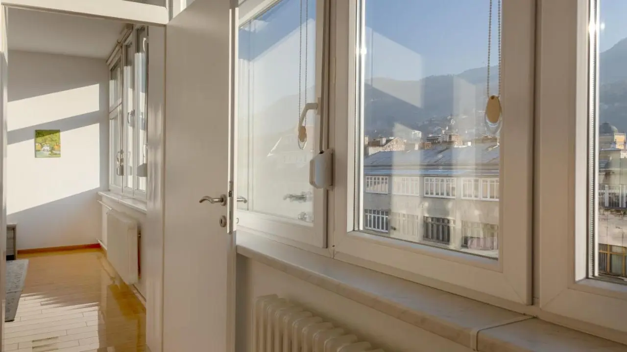 Central Apartment Mirza