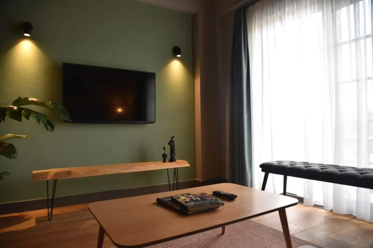 Soas Suites