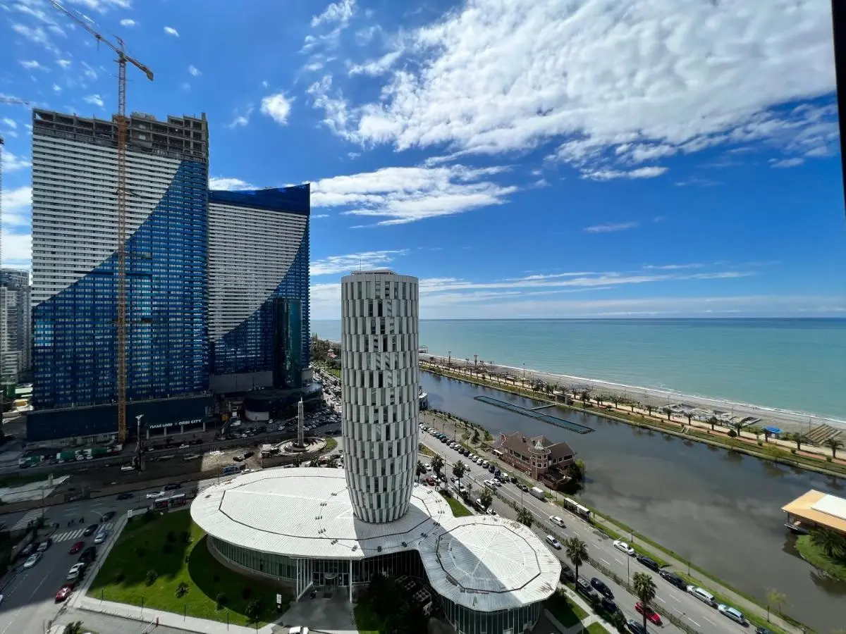 Sunshine Apartments In Alliance Palace Batumi