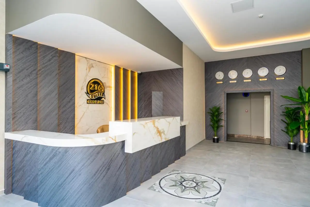 216 Ruby Suite