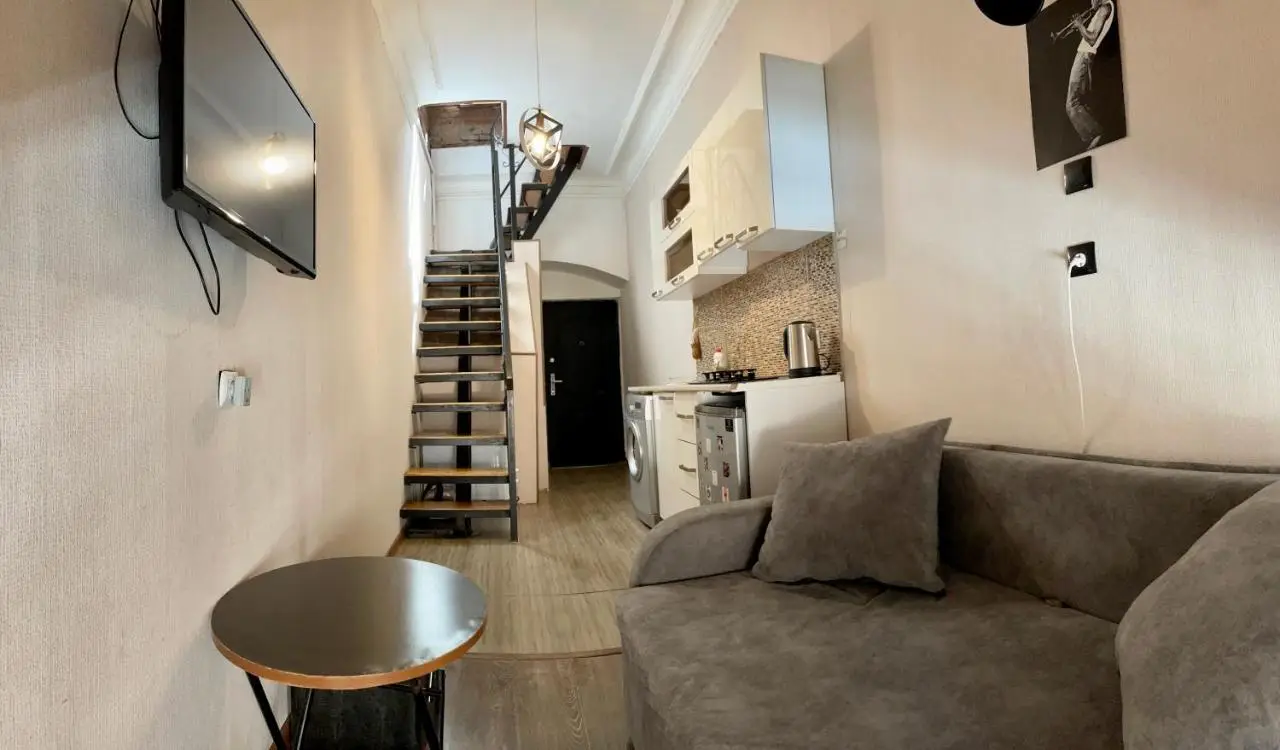 sweet home in old tbilisi
