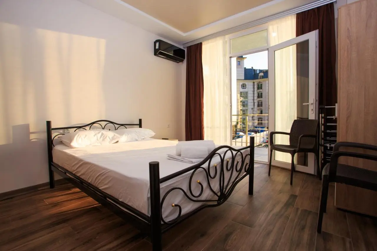 Guest House 99