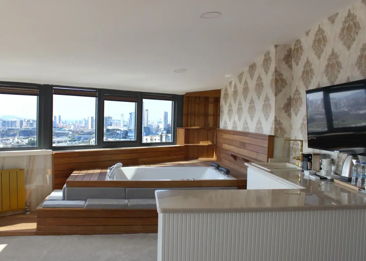 Aram Otel Business & Luxury