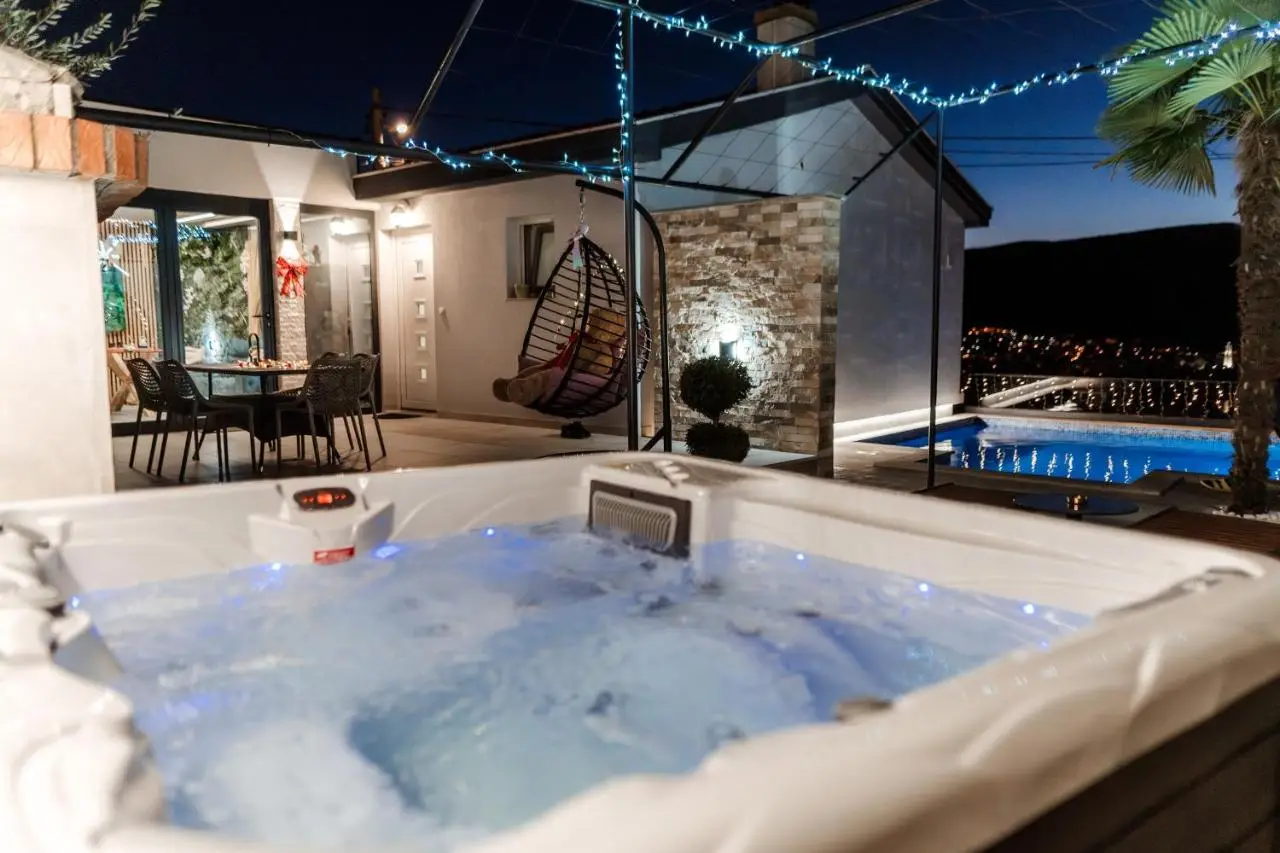 Villa View Mostar with Heated Pool & Jacuzzi